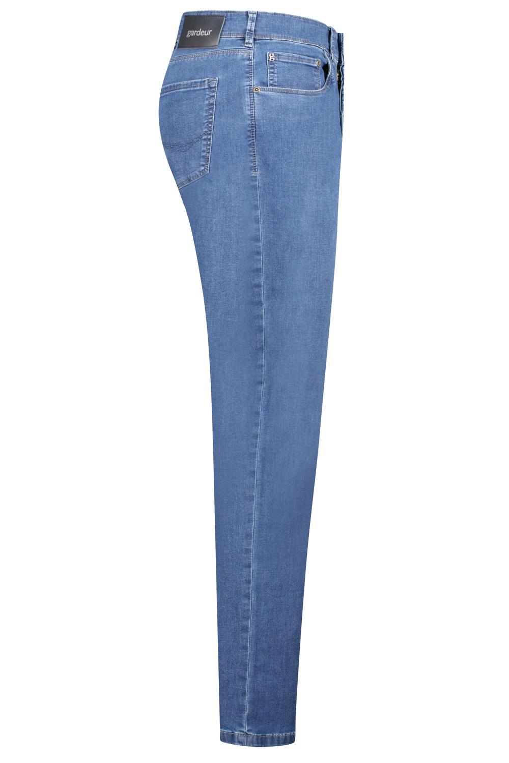 470951 - Sandro-1 slanke 5pocket jeans in een dunne kwalite