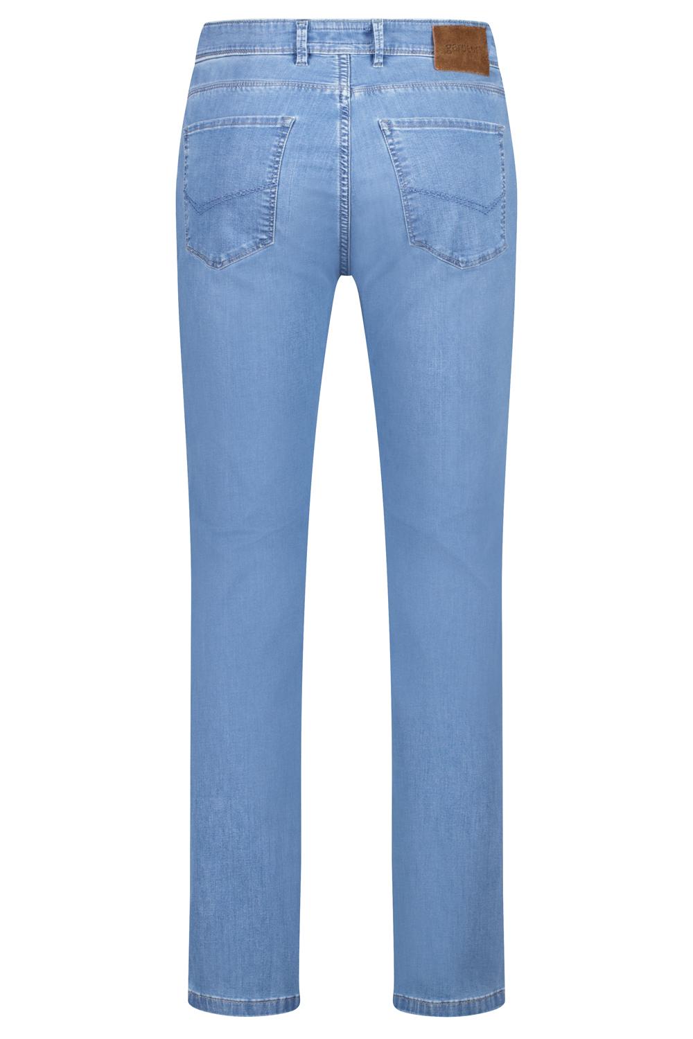 470951 - Sandro-1 slanke 5pocket jeans in een dunne kwalite